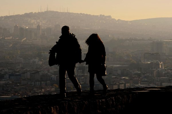 Comment se préparer à un voyage dans un pays avec une culture très différente ?